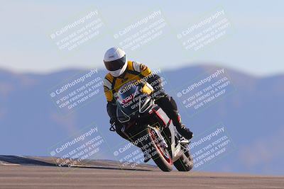 media/Nov-06-2023-Moto Forza (Mon) [[ce023d0744]]/4-Beginner Group/Session 5 (Turn 9)/